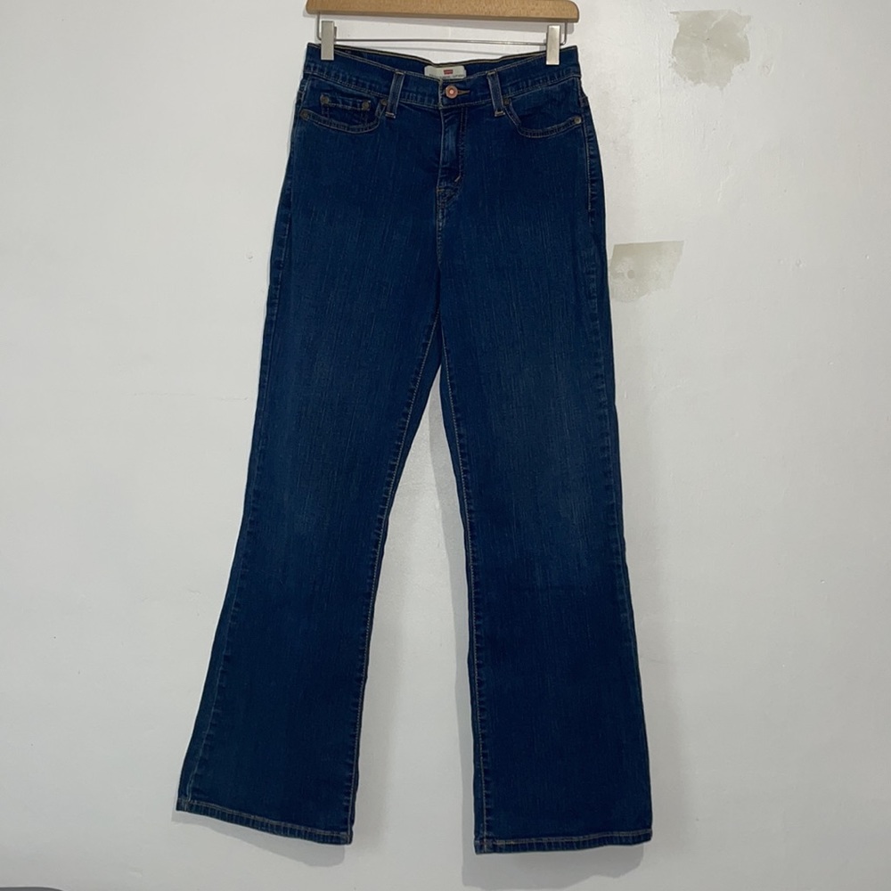 Size 10 S/C Women’s Levis Perfectly Slimming 512 Jeans